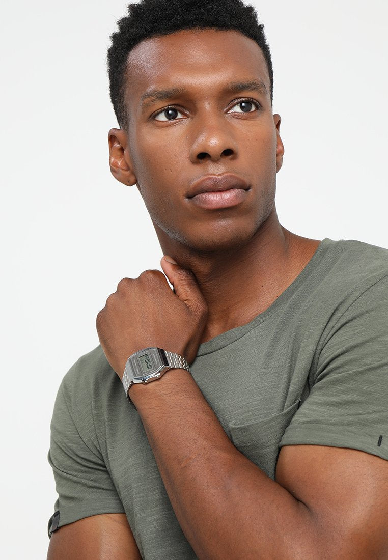 Why Casio Vintage Watches Are Trending Again: Timeless Retro Style Everyone Wants